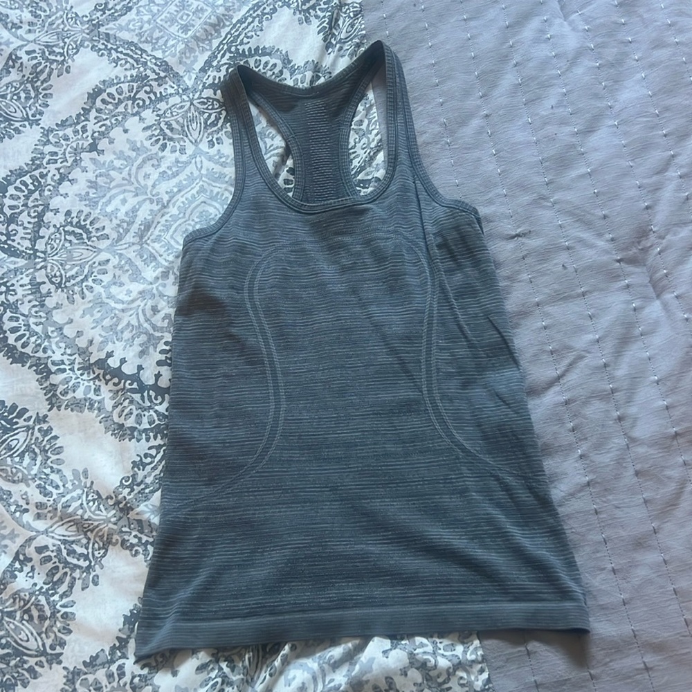 Lululemon Swiftly Tech Racerback